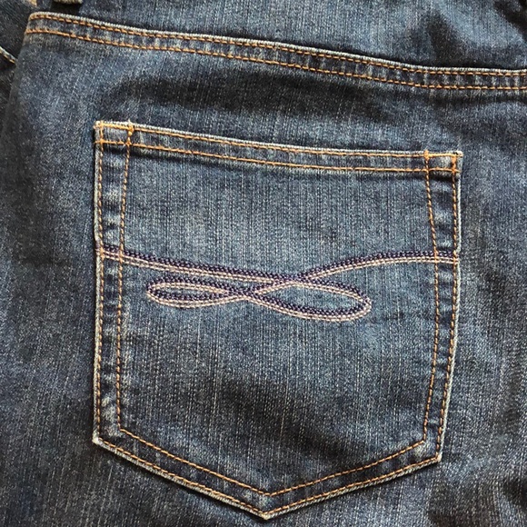 Style & Co Slim Leg Jean - Picture 5 of 5